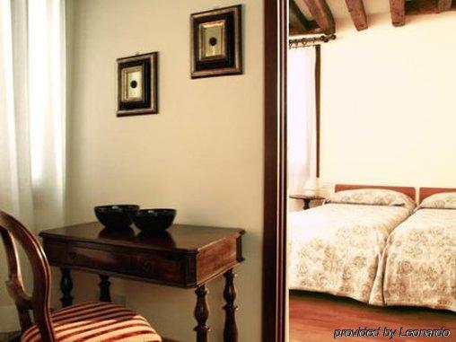 Hotel Astoria Венеция Экстерьер фото